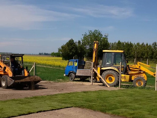 CASE 580 Traktor Bager - Avia